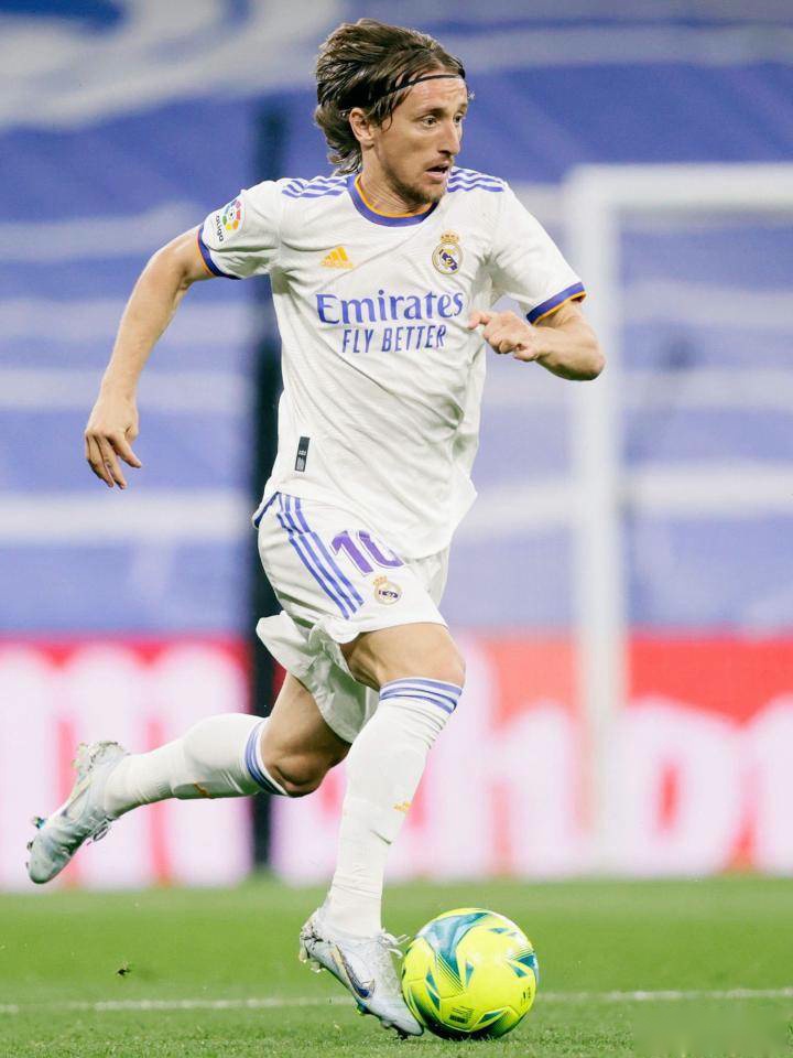 体系球王？梅西在时巴黎欧冠连续十六郎，梅西离