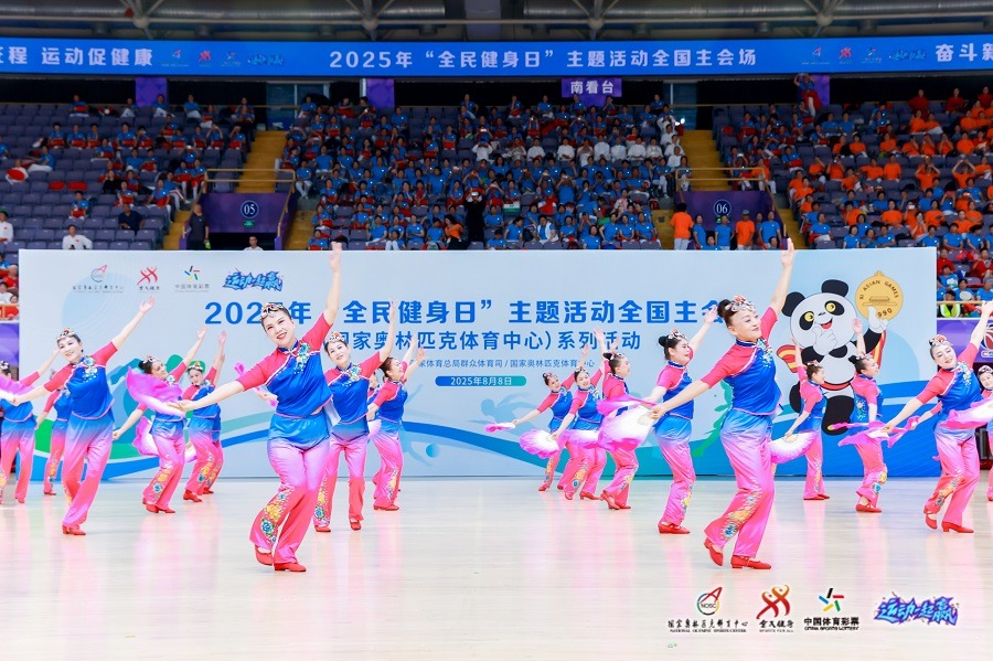 马德兴怒喷女足：主管领导给个解释，主帅不下课亚洲杯必惨败